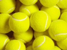 &euro; 10,- korting  op alle tennisartikelen!